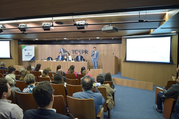 sicredi-participa-de-evento-do-governo-do-parana-sobre-objetivos-de-desenvolvimento-sustentavel