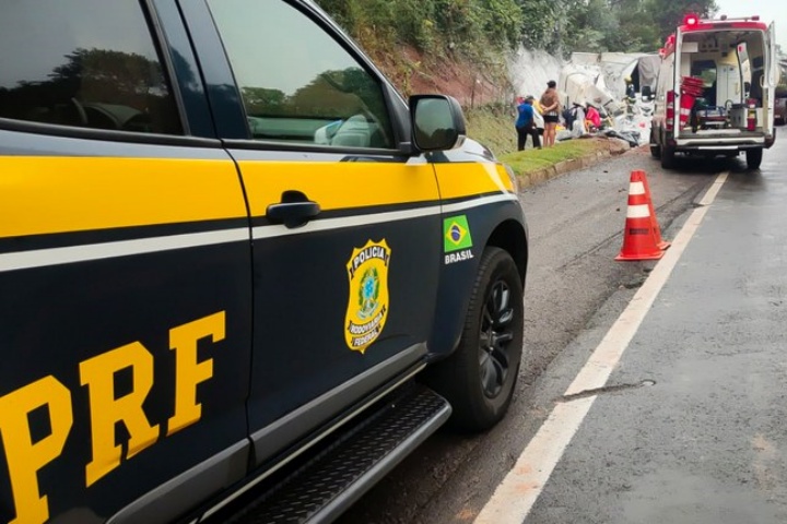 prf-aponta-alta-no-numero-de-mortes-e-acidentes-em-rodovias-federais-no-parana