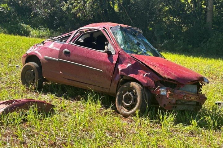 milagre-na-rodovia:-mae-e-criancas-sobrevivem-a-grave-acidente-na-pr-158