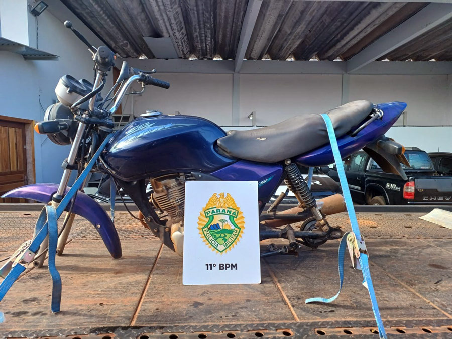 moto-furtada-e-recuperada-pela-pm-em-campo-mourao