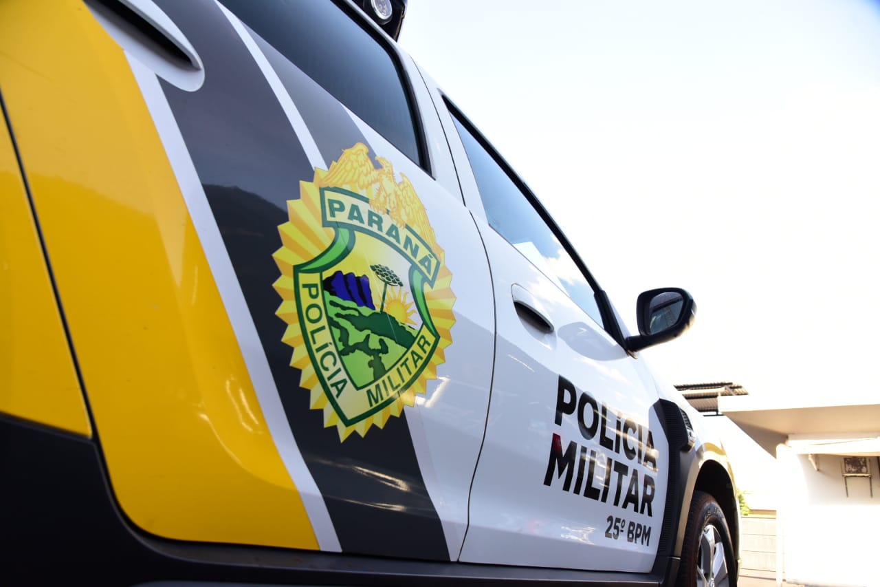 icaraima:-condutor-embriagado-bate-carro-em-ambulancia-estacionada-e-acaba-preso