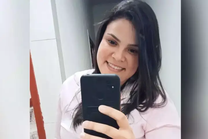 identificada-mulher-que-morreu-apos-micro-onibus-invadir-casa no-parana