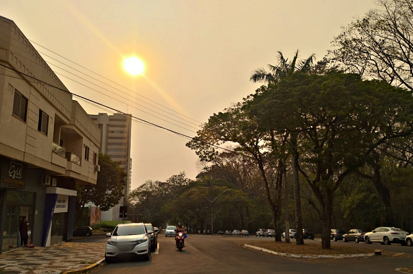 umuarama-esta-em-area-de-alerta-vermelho-para-onda-de-calor-acima-do-normal