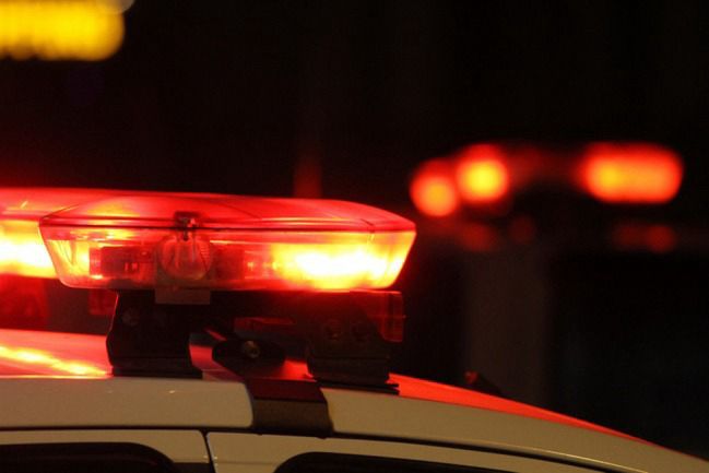 apos-denuncia,-homem-e-detido-suspeito-de-ameaca,-e-por-desacato-contra-policiais,-em-cianorte