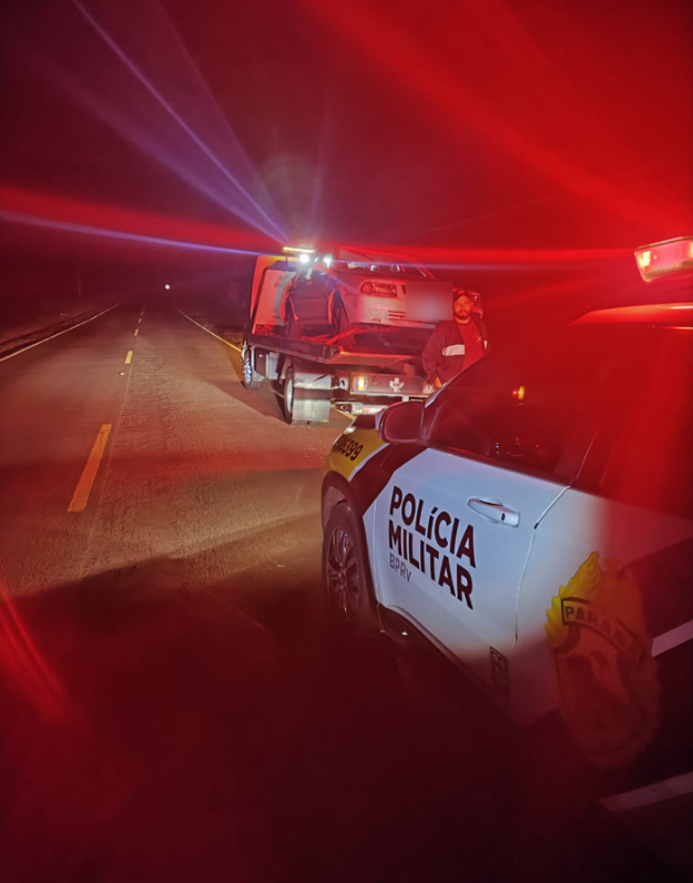 mulher-fica-ferida-em-capotamento-de-veiculo,-na-pr-552