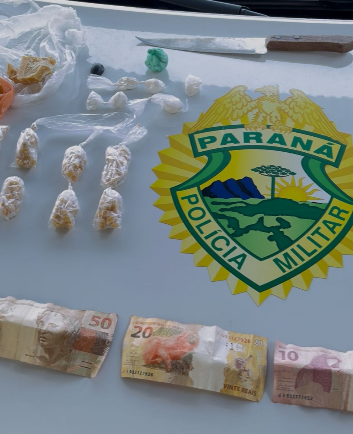 jovem,-de-21-anos,-e-detido-com-crack,-cocaina-e-maconha-em-residencia