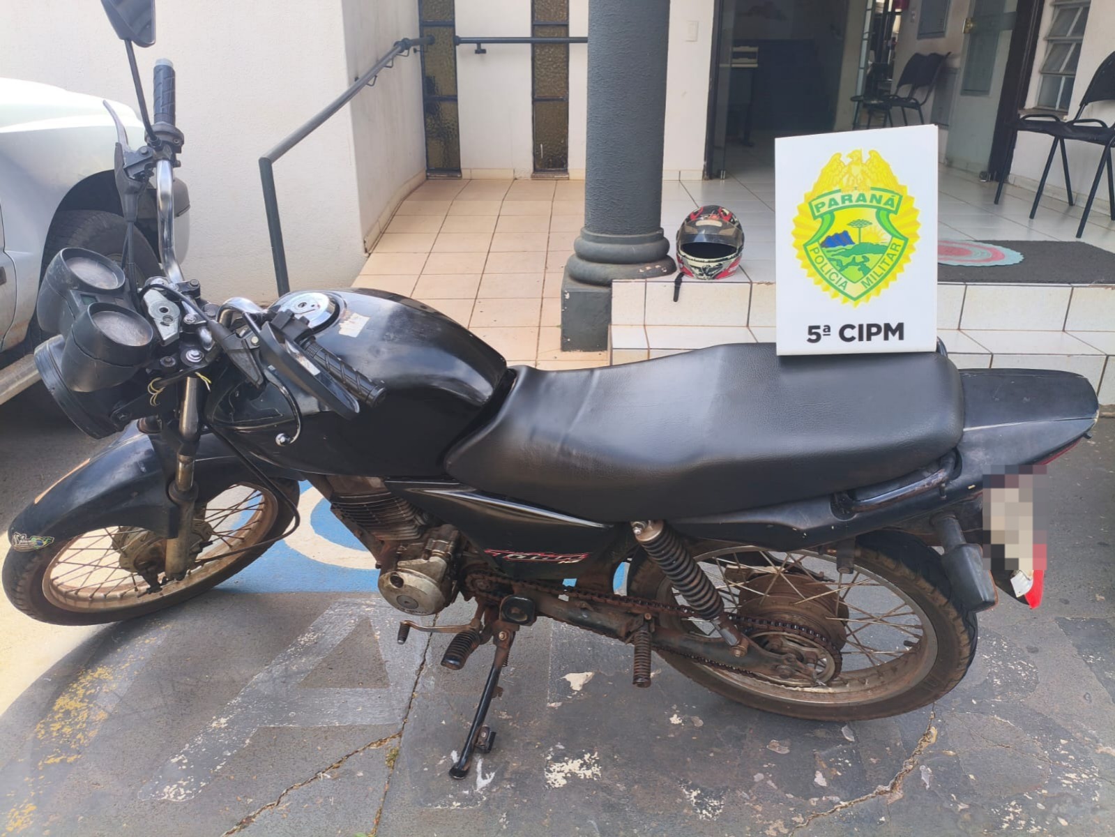 durante-abordagem,-motocicleta-com-alerta-de-furto-e-apreendida-em-cianorte