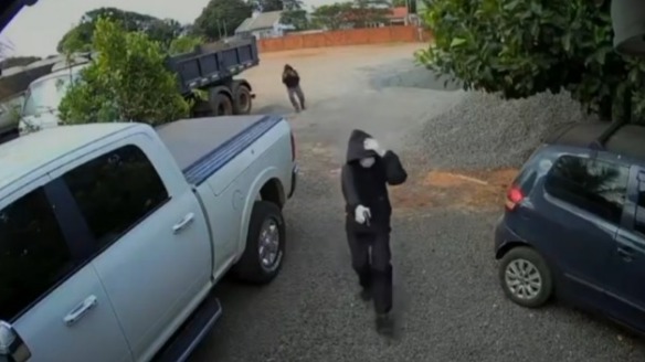 operacao-policial-prende-suspeito-de-envolvimento-em-assalto,-e-apreende-veiculo-usado-no-crime